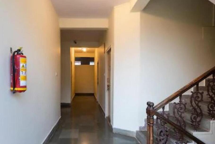Hotel Manasi Inn Satara Ngoại thất bức ảnh