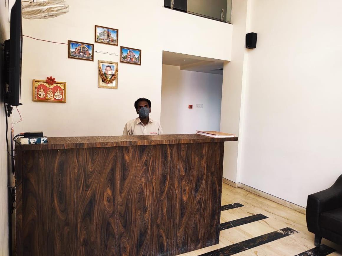 Hotel Manasi Inn Satara Ngoại thất bức ảnh